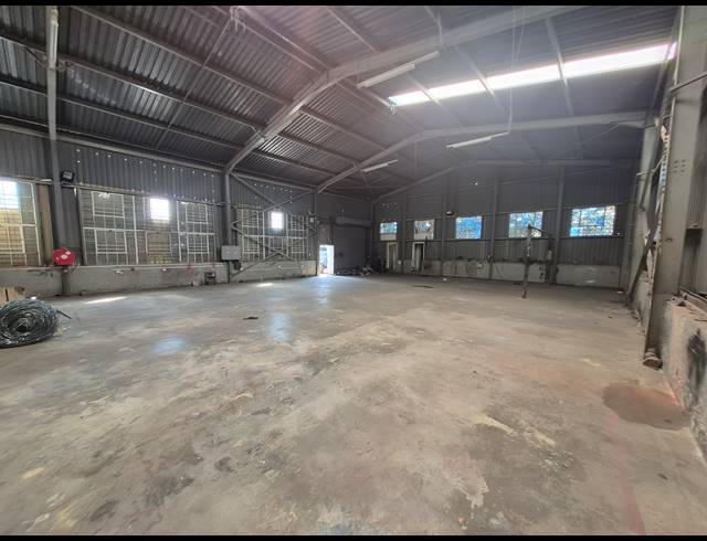 475M² MINI FACTORY TO LET IN DENVER